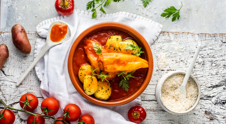 Ungarn Kulinarik Gefüllte Paprika Foto Visit Hungary